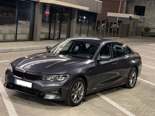 BMW 3 Series foto 4