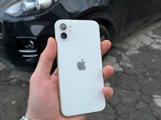 iPhone 11 128GB foto 2