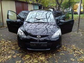 Mazda 2 foto 2