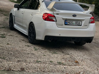 Subaru WRX foto 3