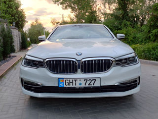 BMW 5 Series foto 3