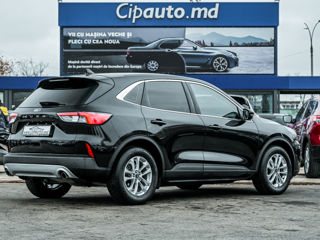 Ford Kuga foto 2