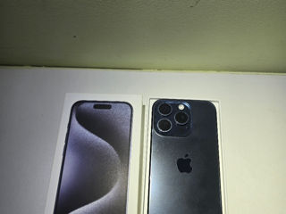 IPhone 15pro 256g blue titanium foto 2