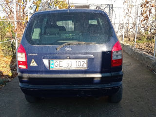 Opel Zafira foto 5