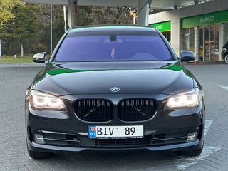 BMW 7 Series foto 2