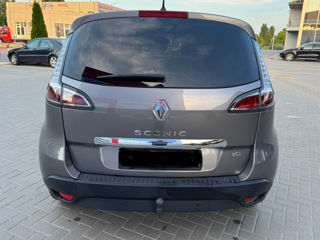 Renault Scenic фото 7
