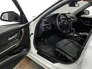 BMW 3 Series foto 3