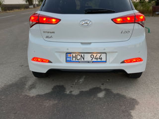 Hyundai i20 foto 2