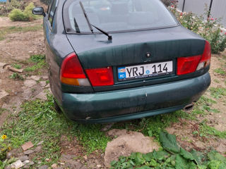 Mitsubishi Carisma foto 5