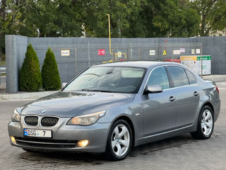 BMW 5 Series foto 3