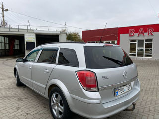 Opel Astra foto 6