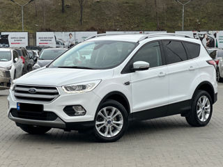 Ford Kuga foto 3