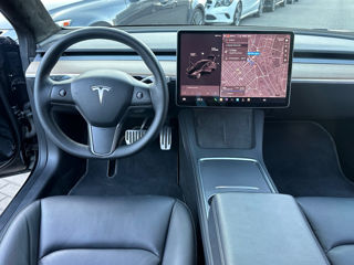 Tesla Model 3 foto 13