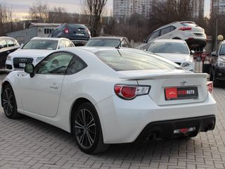 Toyota GT86 foto 3