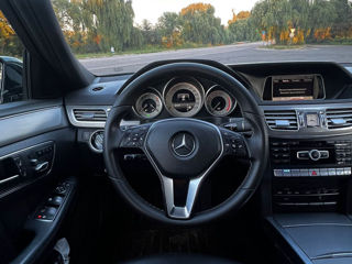 Mercedes E-Class foto 8