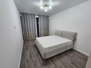 Apartament cu 2 camere, 86 m², Centru, Chișinău foto 3