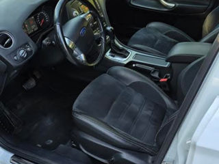 Ford Mondeo foto 4