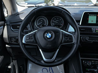 BMW 2 Series foto 10