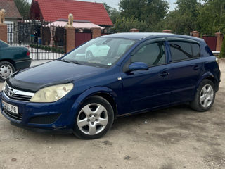 Opel Astra foto 2