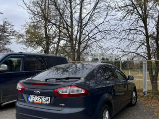 Ford Mondeo foto 4