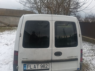 Opel Combo foto 2