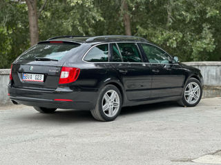 Skoda Superb foto 5