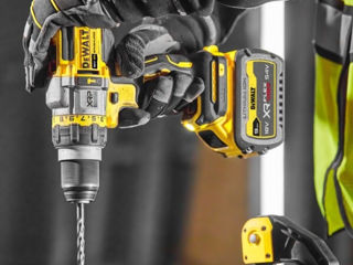 Дрель-шуруповёрт аккумуляторная бесщёточная ударная DeWALT DCD999X1 foto 2