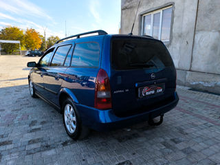 Opel Astra foto 5