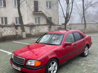 Mercedes C-Class