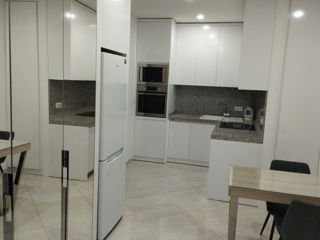 Apartament cu 2 camere, 60 m², Centru, Chișinău foto 4