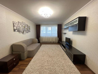 Apartament cu 2 camere, 76 m², Botanica, Chișinău foto 1