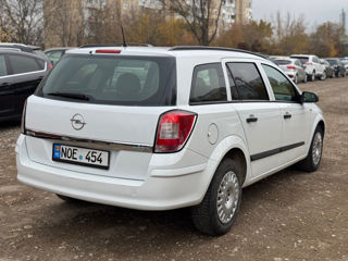 Opel Astra foto 3