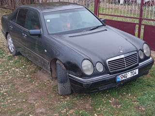 Mercedes E-Class