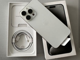 Vind iPhone 15 Pro Max 256Gb White Titanium / NOU