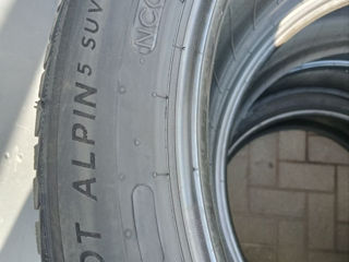 305/40 R21 + 285/45 R21 Michelin Pilot Alpin 5 NC0 - Porsche Cayenne 2024 foto 8