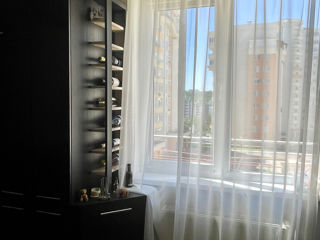 Apartament cu 2 camere, 67 m², Buiucani, Chișinău foto 5