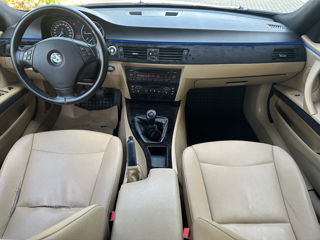 BMW 3 Series foto 7