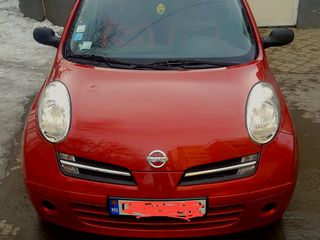 Nissan Micra foto 2