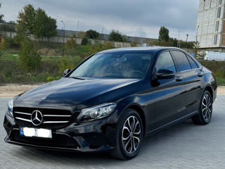 Mercedes C-Class foto 2