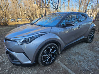 Toyota C-HR foto 9