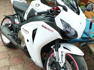 Honda Cbr 1000rr foto 2