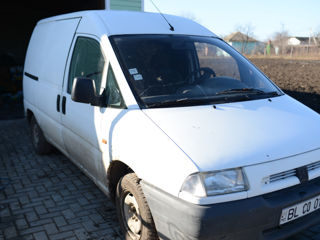 Peugeot Expert foto 2