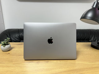 MacBook Pro 13, 2017 Touchbar / i5 7gen/ 8gb Ram/ 256gb SSD foto 8