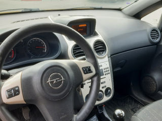 Opel Corsa foto 3