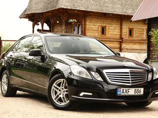 Mercedes E Class foto 2