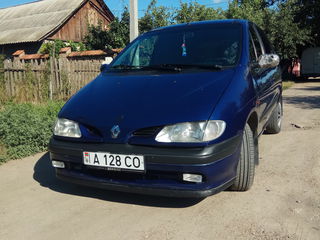 Renault Scenic foto 1