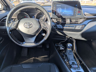 Toyota C-HR foto 6