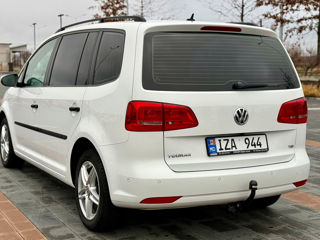 Volkswagen Touran foto 4