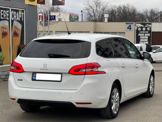 Peugeot 308 foto 6