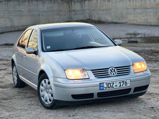 Volkswagen Bora foto 7